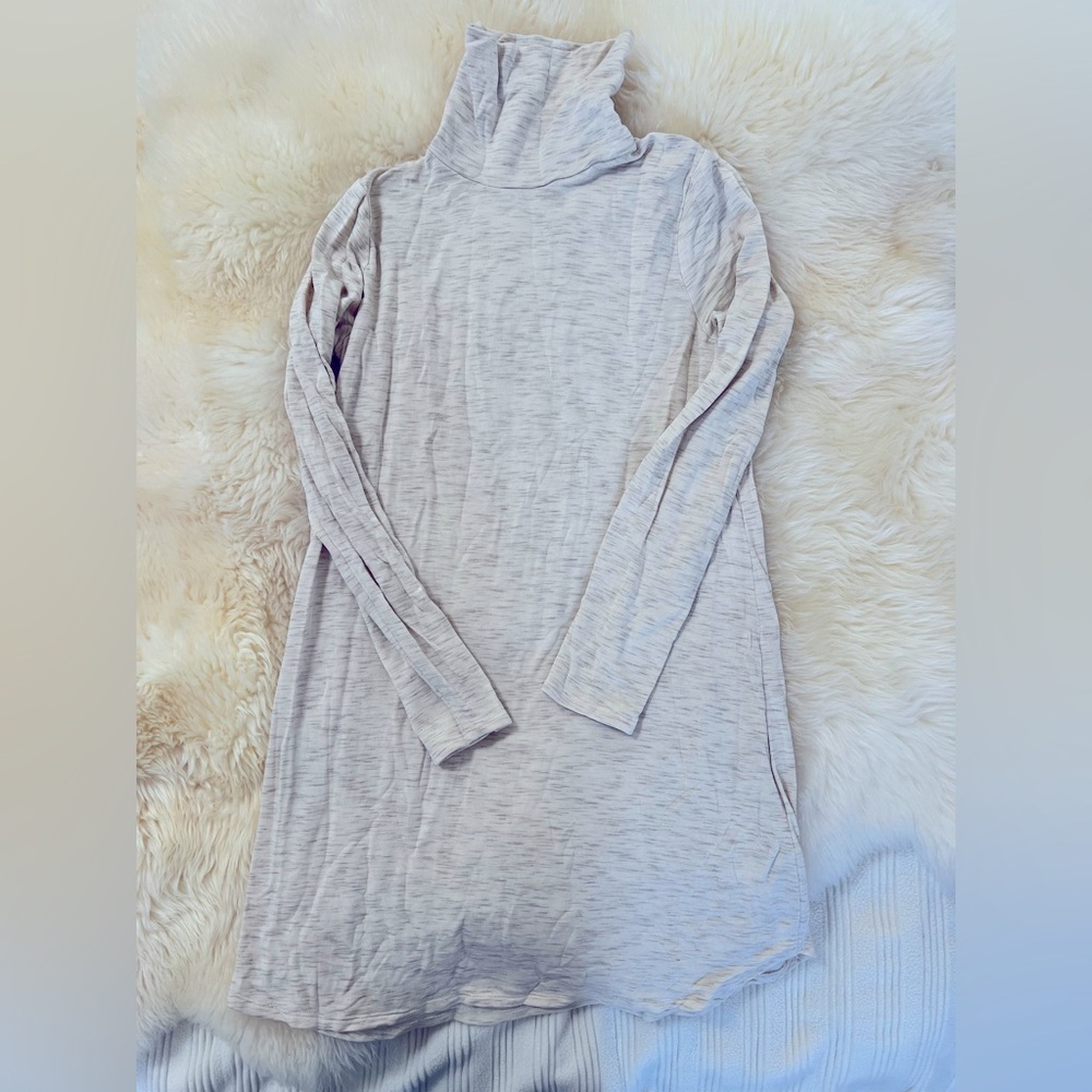 Abercrombie & Fitch Cream Turtleneck Dress Size M